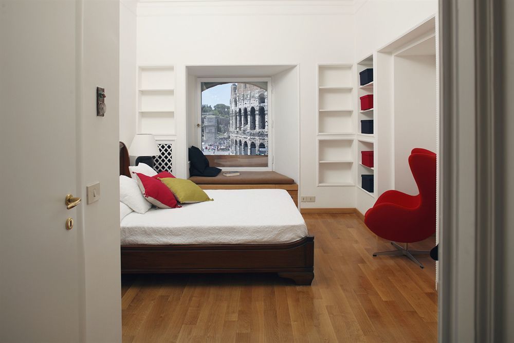Pensionat Ht N°9 Colosseo Rom