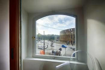 Pensionat Ht N°9 Colosseo 2*